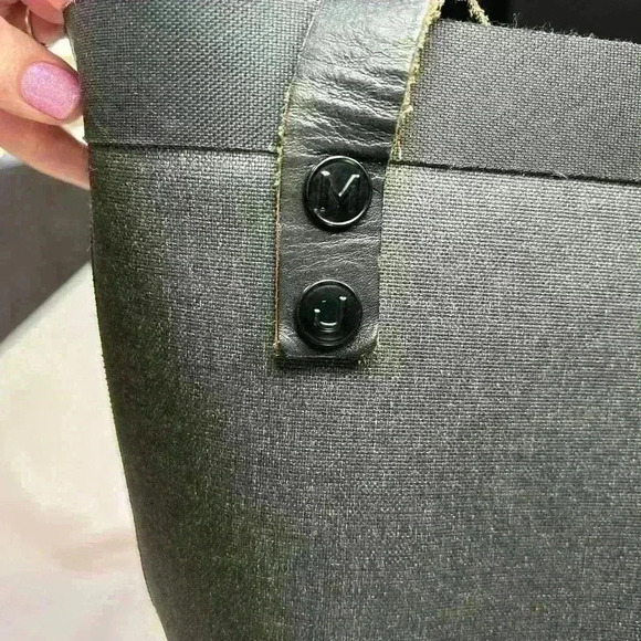 MARC JACOBS Black Tote Leather Straps Vinyl Sturdy Large Purse Women - Picture 3 of 9